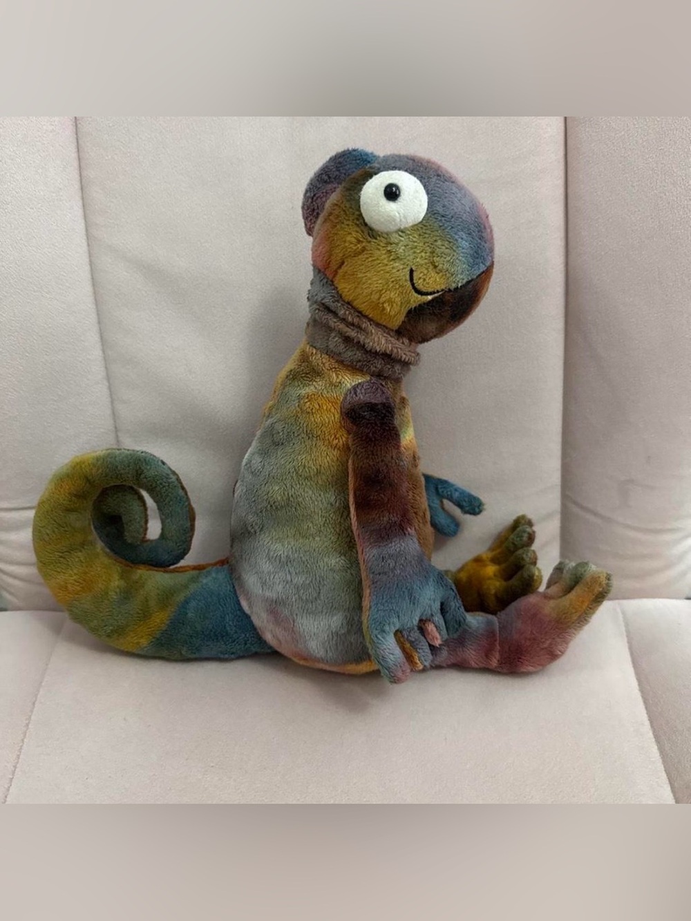*Retired* Jellycat Colin Chameleon Stuffed Animal